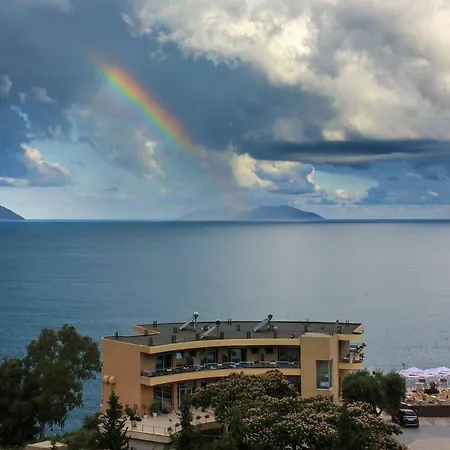 Sea View & Sunsets * Vlorë